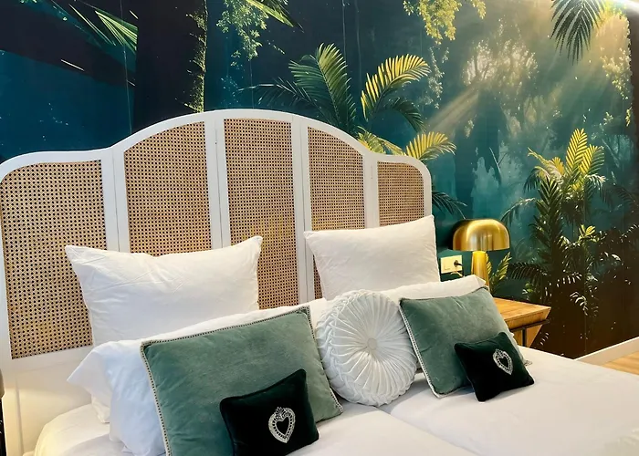 Apartment North Shore 6 *