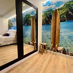 Apartment North Shore 6 *